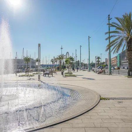 Le Scale Sul Porto . Marina Centro Storico. Ac * Κάλιαρι