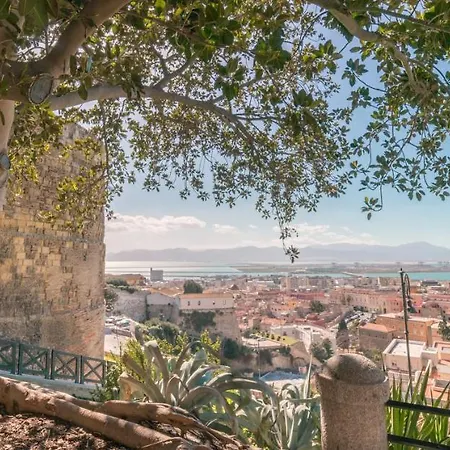 Lägenhet Le Scale Sul Porto . Marina Centro Storico. Ac *