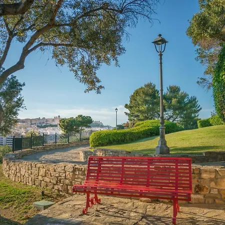 Le Scale Sul Porto . Marina Centro Storico. Ac *