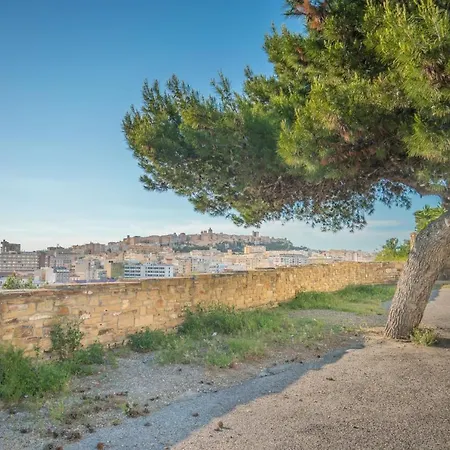 Le Scale Sul Porto . Marina Centro Storico. Ac Apartment