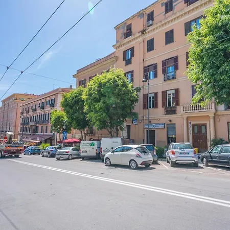 Apartment Le Scale Sul Porto . Marina Centro Storico. Ac Cagliari